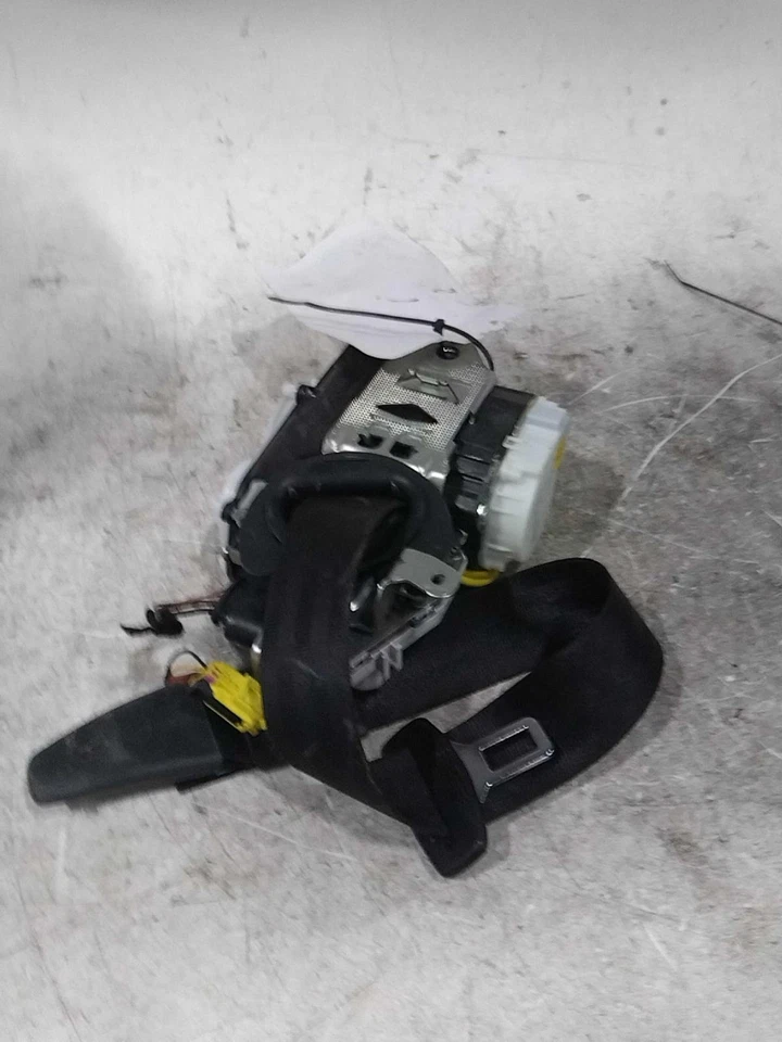 2015 AUDI A6 Black Seat Belt OEM 4G0857705DV04 Used 131K Miles Foto 1 de 3