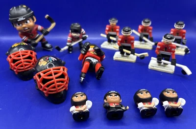Lote de 14 mini figuras de los Chicago Blackhawks - Kane, Toews, Keith, Hossa, Seabrook Foto 1 de 4