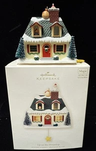 Hallmark Keepsake Ornament 2007 in cima alla casa Magic - QXG7227 - Foto 1 di 8