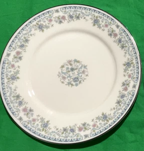 Lenox Columbine Bread & Butter Plate 6.5" Blue Flowers Vintage USA Platinum - Picture 1 of 4