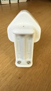 Apple A1360 Original Original AA Batterie Ladegerät mit UK Stecker - Bild 1 von 7