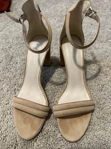 Kenneth Cole Women’s Beige Suede Block Heel Sandals- 8.5 - Picture 1 of 5