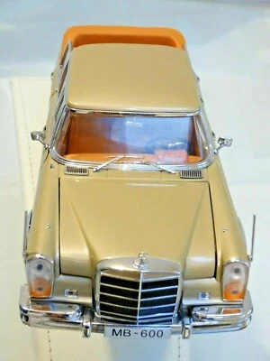 MERCEDES 600 Landaulet 1:18 Golden Toy Car Convertible Stretch W100 Vintage - Image 1 of 4