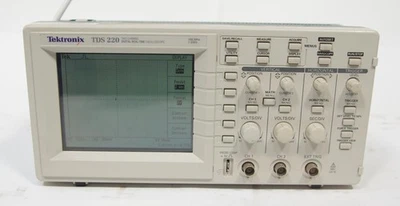 Osciloscopio digital en tiempo real Tektronix TDS 220 2 canales 100 MHz 1GS/s Foto 1 de 4