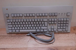 Apple Extended Keyboard II 1995 Vintage M3501 with Cable & Box - Afbeelding 1 van 6
