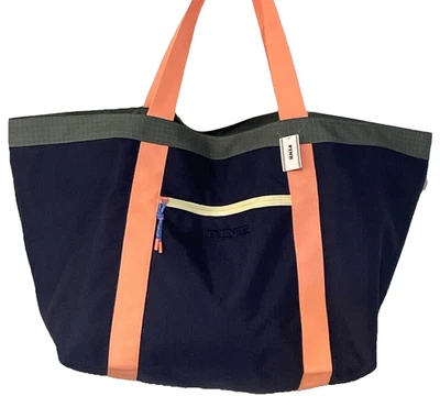 Nuevo con etiquetas Bolso Victoria's Secret ROSA Weekender Bloque de Color XL Lona Playa Vaca Foto 1 de 4