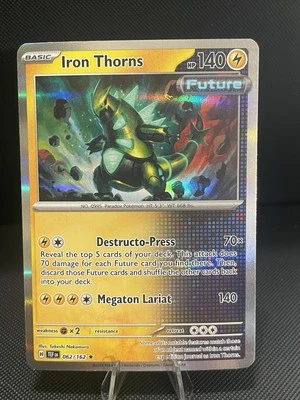 Iron Thorns 062/162 Temporal Forces Non- Holo Deck Exclusive Variant NEAR MINT - Image 1 of 2