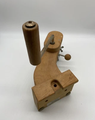 #SE2709# Hawos Phönix 2 handbetriebene Getreidemühle Kornmühle unvollständig!! - Bild 1 von 4