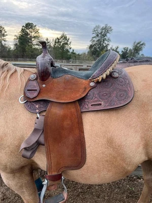 14'' Martin All Around Saddle, Roping Saddle, Barrel Saddle 7'' gullet - Image 1 of 4