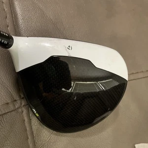 Righthanded Taylormade M2 10.5 Degree Driver - Picture 1 of 8