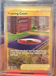 Pokémon TCG Train Court NM Mint 282/264 Fusion Strike Gold Secret MISCUT ERROR! - Picture 1 of 5