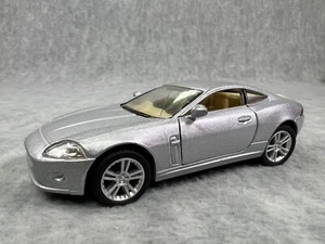 🇬🇧Kinsmart Jaguar XK Coupe Silver Model Car 1/38 Scale KT5321 Diecast🇬🇧 - Picture 1 of 5