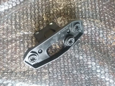 MT07  Cockpithalter  Typ RM17 - Bild 1 von 3