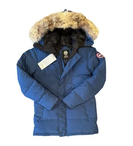 Parka Canada Goose Para Hombres Mediana Carson Heritage Northern Night Auténtica Nueva Con Etiquetas - Imagen 1 de 7