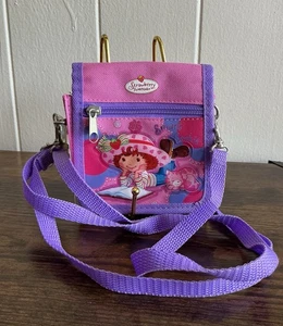 A Vintage Rare HTF Y2K Strawberry Shortcake Crossbody Fabric Wallet Handbag - Picture 1 of 3