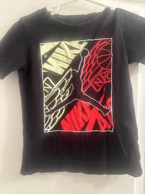 Camiseta Jordan Niño Pequeño Negra 3T 2-3 Años Hecha en Vietnam Foto 1 de 3