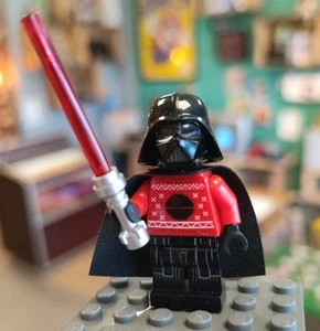 figurine lego star wars Sw1121 Darth Vader Holiday Sweater - Imagen 1 de 3