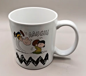 Zak Peanuts Charlie Brown Lucy Snoopy Football Mug Large 20oz - Picture 1 of 10