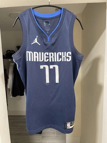 Luka Doncic Statement Dallas Mavericks Jordan Jersey Size Medium Cover