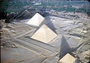 Scivolo vintage 35 mm LE GRANDI PIRAMIDI DI GIZA CAIRO, EGITTO 1952 8 - Foto 1 di 3