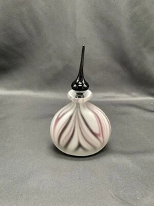 Milk Glass Swirl Perfume Bottle With Solid Black Top - Picture 1 of 5