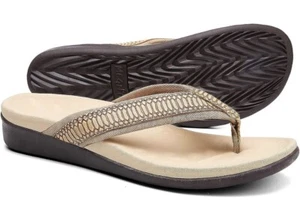 Comfortable Walking Flip Flops Women, Orthopedic Sandals with Arch Support, Flat - Picture 1 of 7