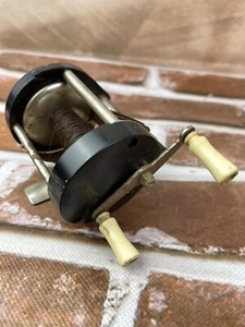 Vintage Casting Reel Bakelite Side, Japan Made Fishing Reel - Picture 1 of 9