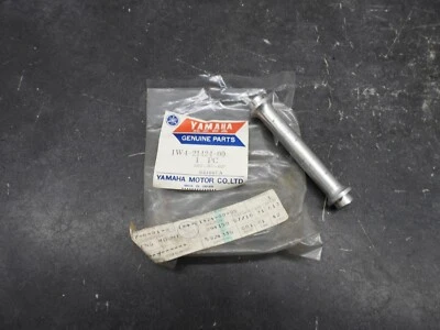 Yamaha YZ 250 400 1977 IT NOS cuadro montaje motor Boss 1W4-21424-00 2330 Foto 1 de 4