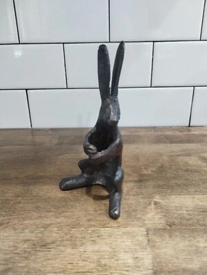 De colección Hierro Fundido Conejo Liebre Almuerzo Cena Paño Servilleta Anillo Soporte Foto 1 de 4