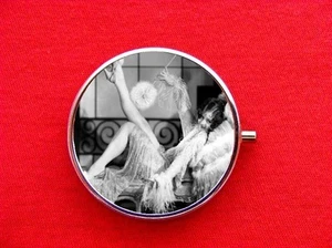 FLAPPER PIN UP GIRL BOA RING TRINKET STASH ROUND MINT METAL PILL BOX CASE - Picture 1 of 2