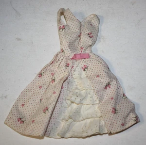 Vintage Barbie Puppe Garten Party Blumen Kleid #931 Mattel mit Etikett sauber - Bild 1 von 5