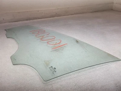 2009-2012 Hyundai Elantra Wagon Front Driver Door Glass 82411-2L210 - Image 1 of 4