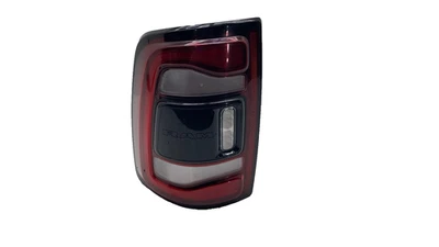 ⭕2020-2024 Ram 3500 Rear Left Taillight LED Tail Lamp w/ Blind Spot Alert LH OEM Foto 1 de 4