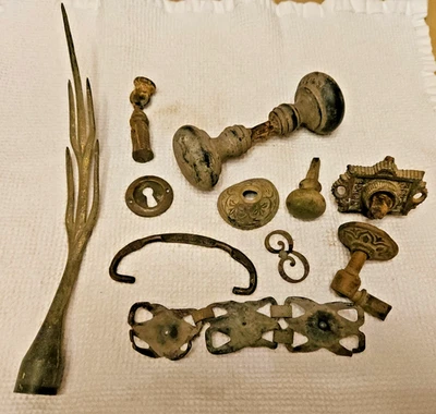 Antique Vintage Brass/Metal Lot 11 Old Scrape Door Handles - Pulls - & More - Image 1 of 4