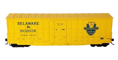 HO Scale Roundhouse Delaware & Hudson D&H 50' "Waffle-Side" Box Car, Kadee's - Image 1 of 4