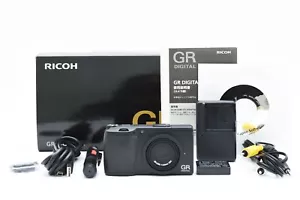 🎦SC 1,928【TOP MINT in Box】RICOH GR DIGITAL II 10.1MP Digital Camera Black JAPAN - Picture 1 of 14