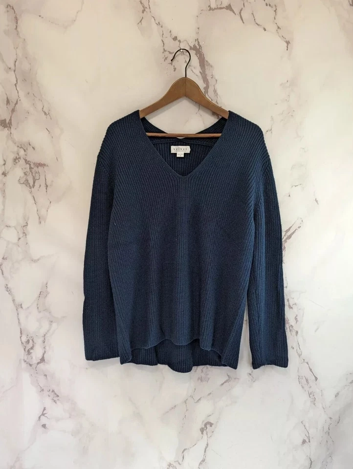 Velvet Graham & Spencer Sweater Womens Small Blue Wool Blend V Neck Pullover  - Image 1 of 4