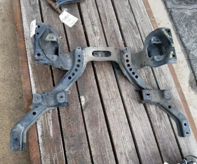 2005 2010 Ford Mustang Front Sub K-Frame Engine Cradle Assembly Used Foto 1 de 2