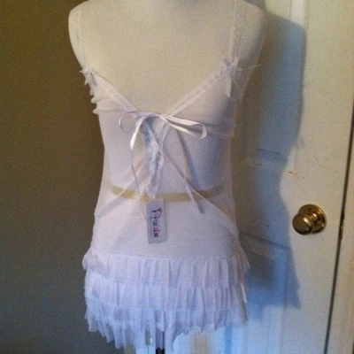 Babydoll de encaje blanco con tanga Foto 1 de 2