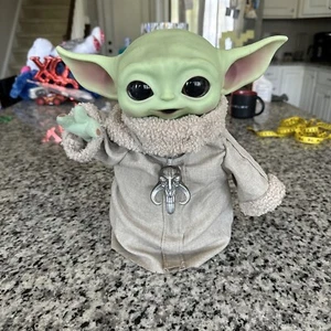 Baby Yoda Figur Figur Plüsch Star Wars The Child Mandalorian Mattel #23 - Bild 1 von 12