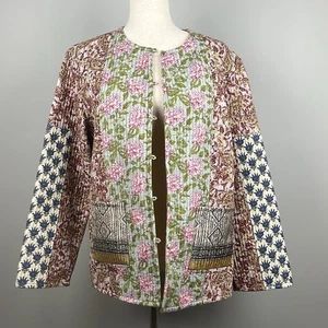 Chaqueta reversible acolchada floral retazos talla M de Zara - Imagen 1 de 12