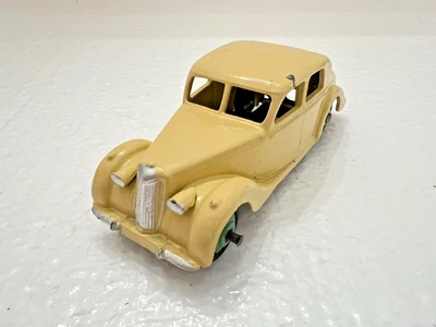 Coche RILEY Dinky Toys Vintage Nº 40A - Amarillo claro Foto 1 de 4