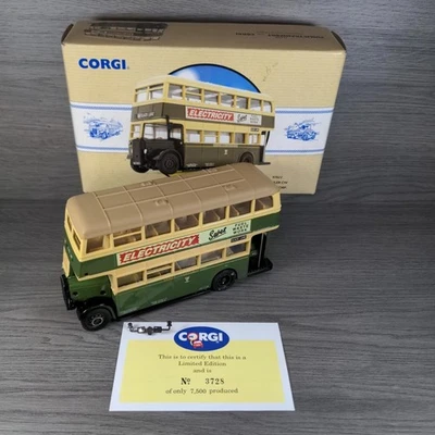 Corgi Classics Public Transport 97822 Daimler CW Derby Corp Die-Cast Model - Image 1 of 4