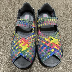Baretraps Ivette Woven Multicolor Peep Toe Low Wedge Slip On Sz 8 - Picture 1 of 7