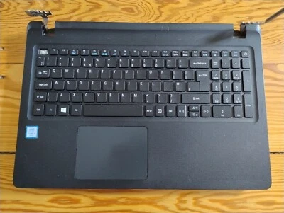 Acer Aspire ES1-572-3767, Handauflage, Tastatur und Bodendeckel als Ersatzteil - Bild 1 von 4
