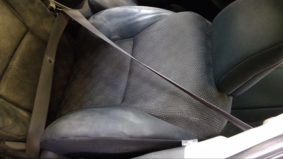 Used Front Left Seat Belt Front fits: 2009 Pontiac Vibe bucket driver retractor Foto 1 de 4