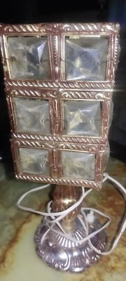 LÁMPARA DE LATÓN ANTIGUA Y VINTAGE TOTALMENTE SIN RESTAURAR {1 EN SU CLASE} Foto 1 de 4