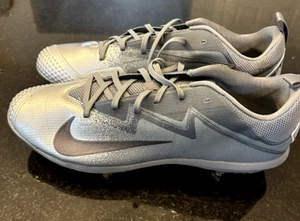 Men's Nike Lunar Vapor Ultrafly Elite Baseball Spikes Silver 852686-000 Size 15 - Picture 1 of 8