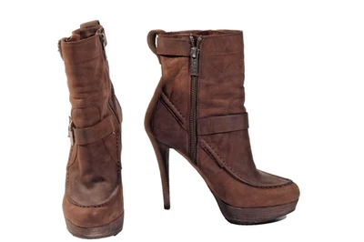 Botines Kors Michael Kors de cuero marrón plataforma de aguja para mujer talla 6M Foto 1 de 4