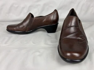 Clarks Slip-On Leather Shoes Womens 9 M Brown Casual Comfort Loafer Booties - Picture 1 of 13
